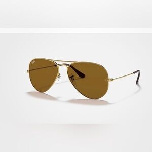 Ray-Ban Gold Aviator Sunglasses